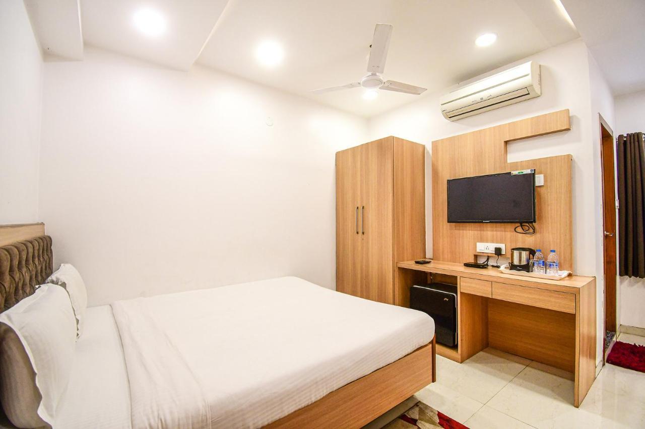 Fabhotel Stay Inn International Kolkata Bagian luar foto